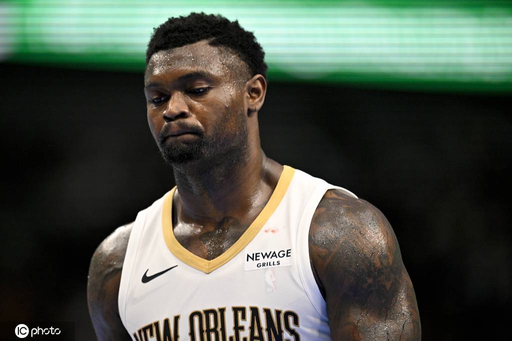 锡安受伤剧本又出新花样 他正在亲手毁掉NBA生涯？